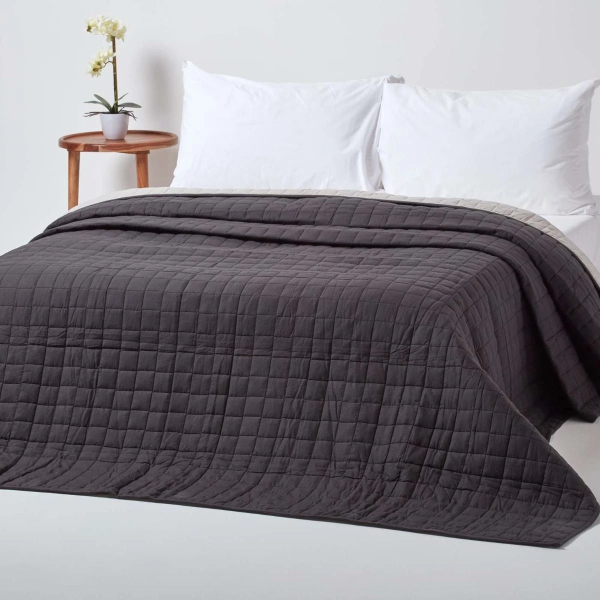 Cotton Quilted Reversible Bedspread Black & Grey 3 Cotton Quilted Reversible Bedspread Black & Grey