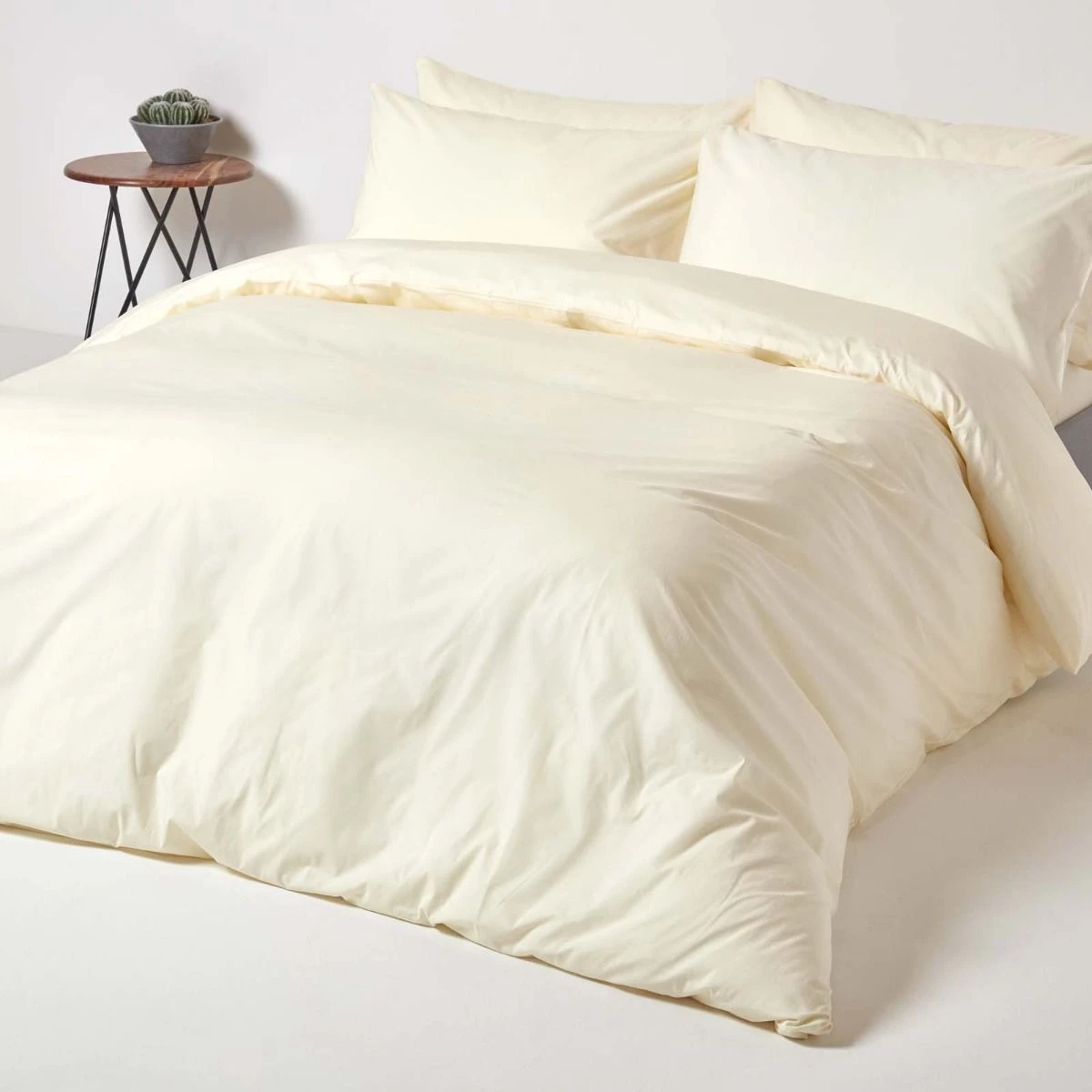 Cream Egyptian Cotton Duvet Cover With Pillowcases 200 Thread Count 4 Cream Egyptian Cotton Duvet Cover With Pillowcases 200 Thread Count - Image 2