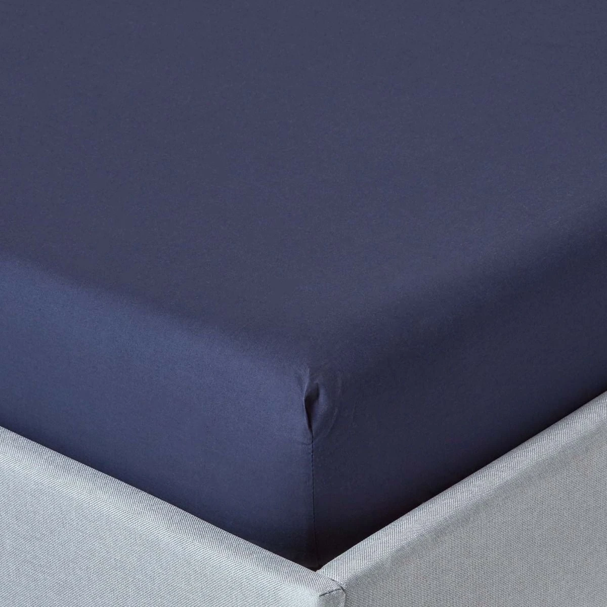 Navy Blue Egyptian Cotton Fitted Sheet 200 TC 3 Navy Blue Egyptian Cotton Fitted Sheet 200 TC