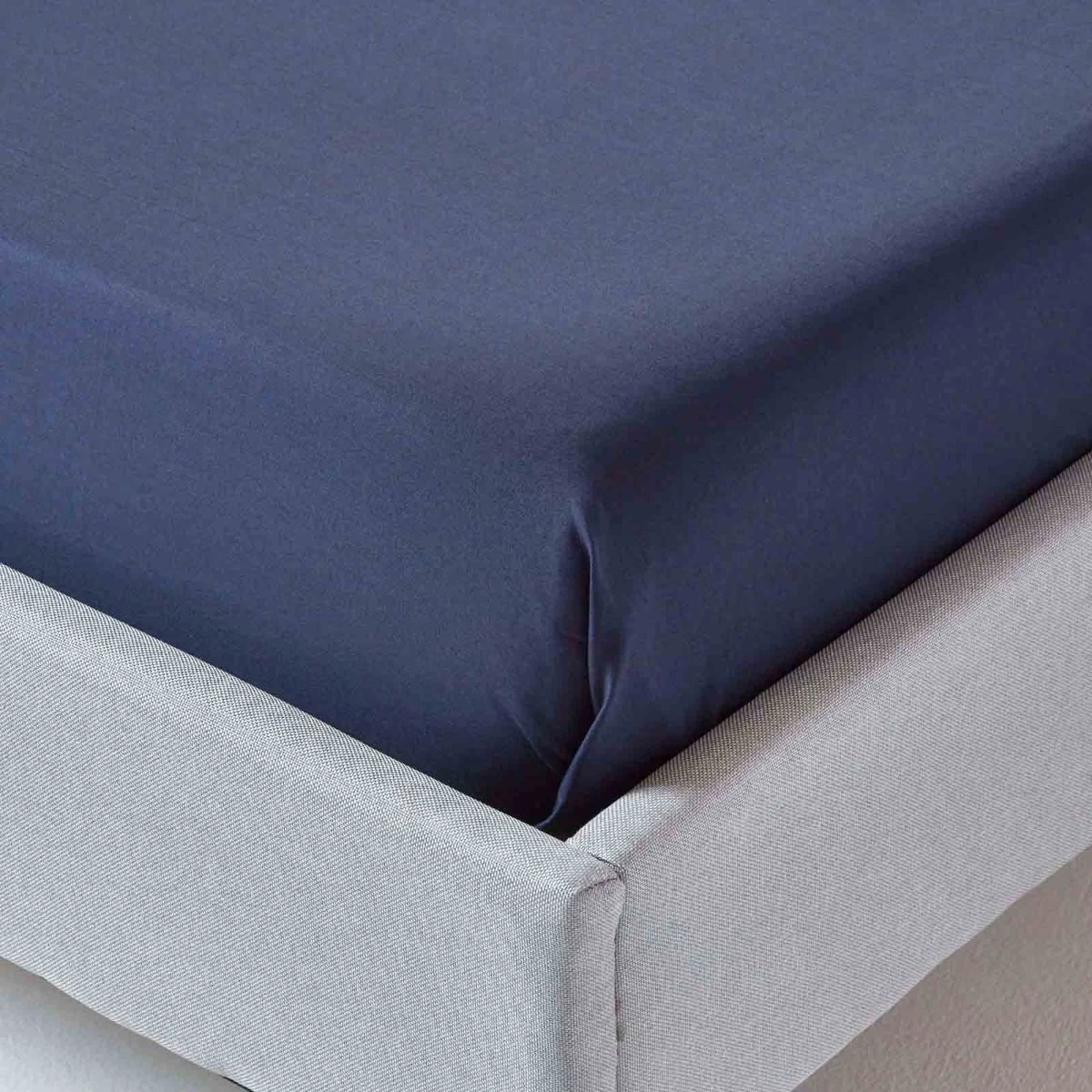 Navy Blue Egyptian Cotton Flat Sheet 200 Thread Count 5 Navy Blue Egyptian Cotton Flat Sheet 200 Thread Count - Image 3