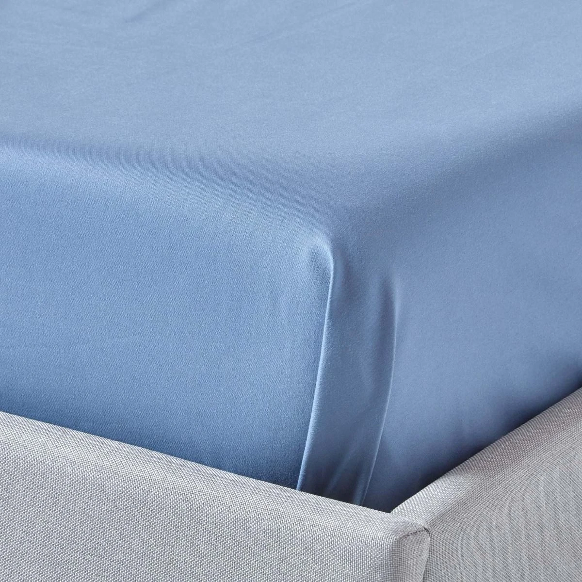 Air Force Blue Egyptian Cotton Flat Sheet 1000 Thread Count 5 Air Force Blue Egyptian Cotton Flat Sheet 1000 Thread Count - Image 3