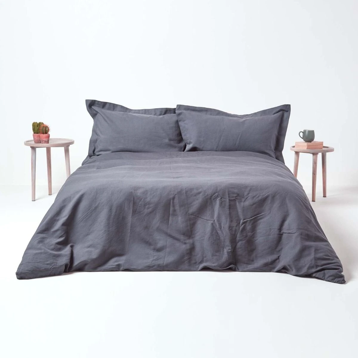 Dark Grey Linen Oxford Pillowcase, King 7 Dark Grey Linen Oxford Pillowcase, King - Image 5