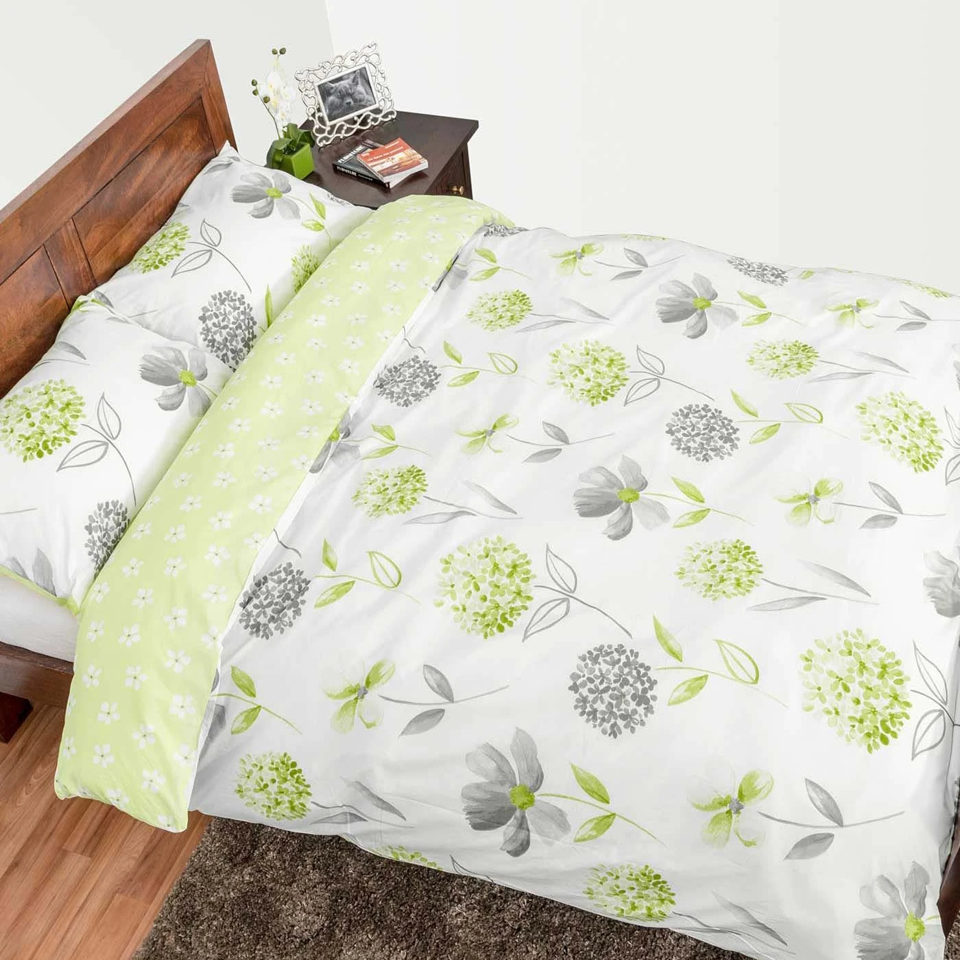 Green, White And Grey Floral Duvet Cover Set 4 Green, White And Grey Floral Duvet Cover Set - Image 2