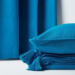 Cotton Rajput Ribbed Teal Throw, 255 X 360 Cm -Best Homeware Store httpsimages.vikkit.co .ukhomescapesthrowsrajputsf11746 sf1174 cotton rajput ribbed teal throw