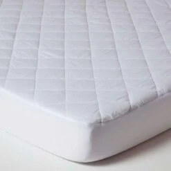 Quilted Waterproof Mattress Protector