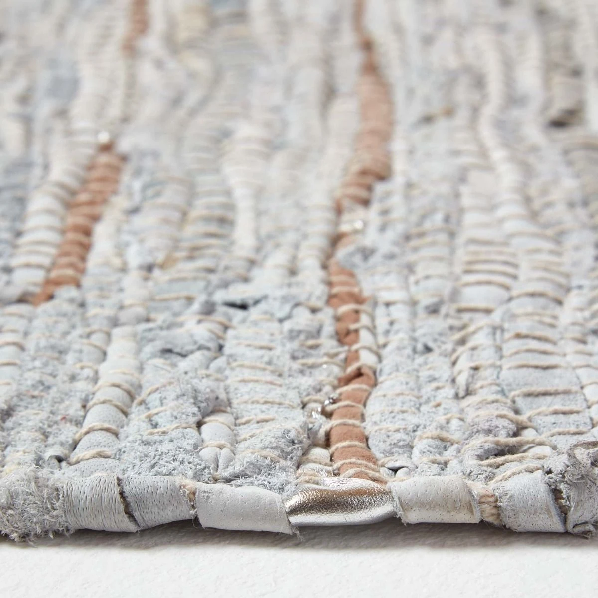 Leather Glitter Rug Silver And Natural 6 Leather Glitter Rug Silver And Natural - Image 4