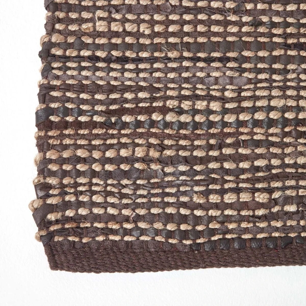 Madras Leather Hemp Rug Brown 5 Madras Leather Hemp Rug Brown - Image 3