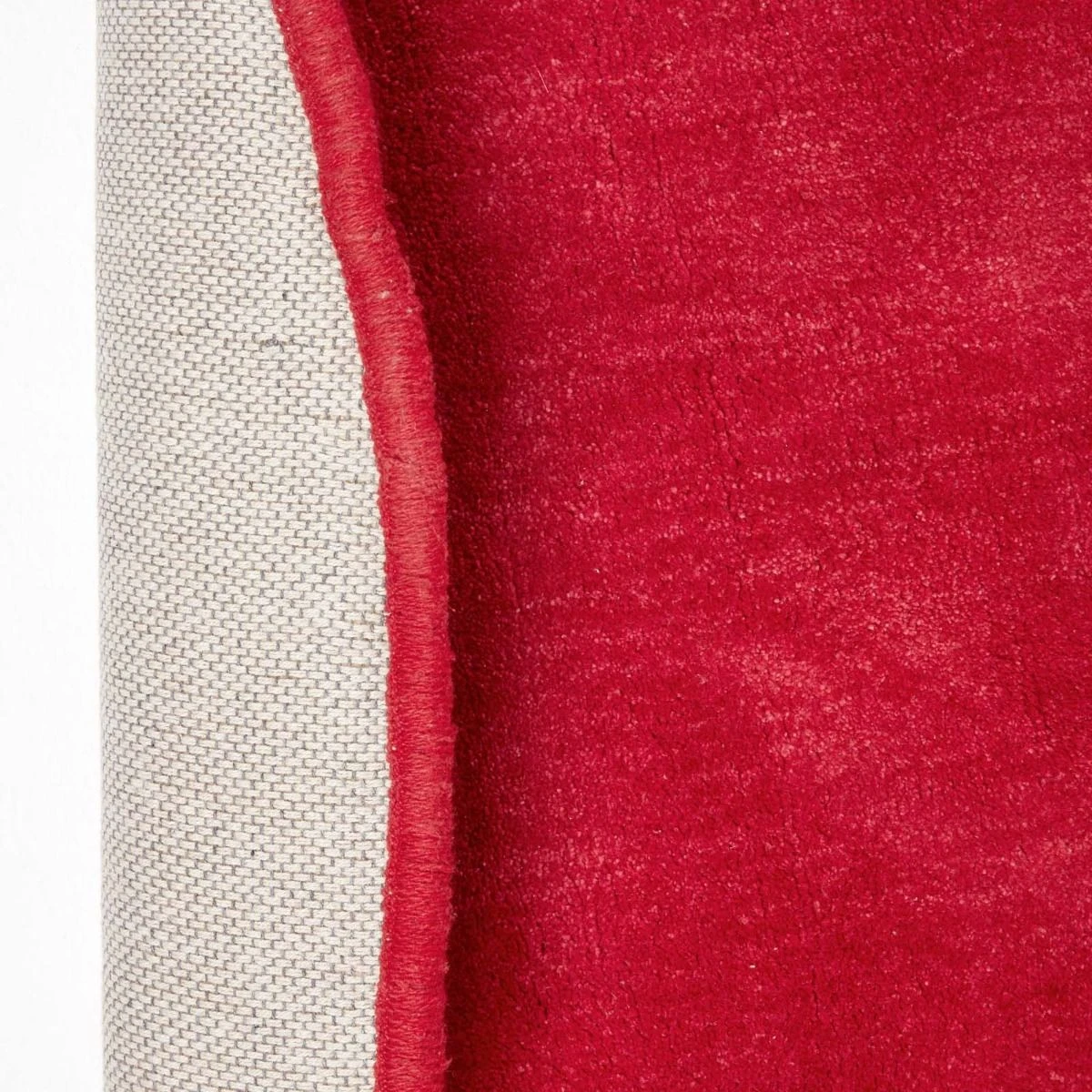 Hand Tufted Plain Cotton Red Large Round Rug 7 Hand Tufted Plain Cotton Red Large Round Rug - Image 5