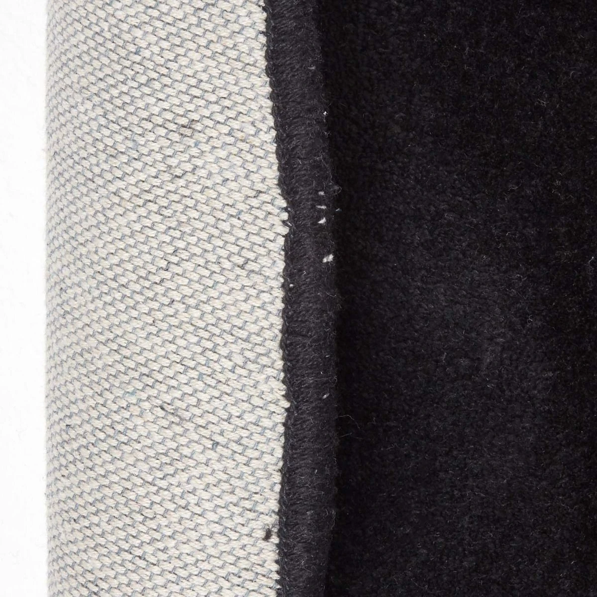 Hand Tufted Plain Cotton Black Large Round Rug 7 Hand Tufted Plain Cotton Black Large Round Rug - Image 5