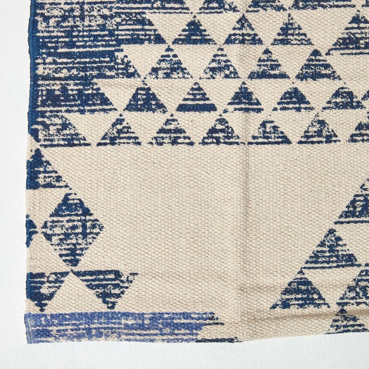 Delphi Blue And White Geometric Style 100% Cotton Printed Rug 5 Delphi Blue And White Geometric Style 100% Cotton Printed Rug - Image 3