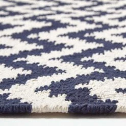 Casablanca Handwoven Zig Zag Pattern Dark Blue And White Cotton Kilim Rug 10 Casablanca Handwoven Zig Zag Pattern Dark Blue And White Cotton Kilim Rug -Best Homeware Store ru1288 04