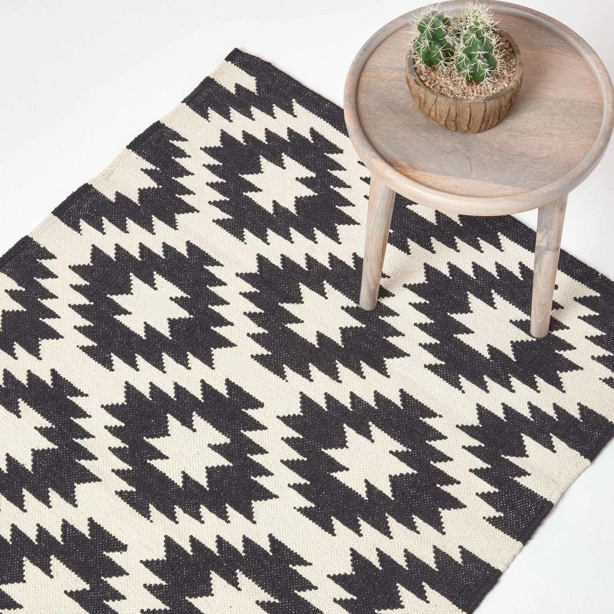 Zurich Handwoven Black And White Cotton Geometric Kilim Rug 3 Zurich Handwoven Black And White Cotton Geometric Kilim Rug