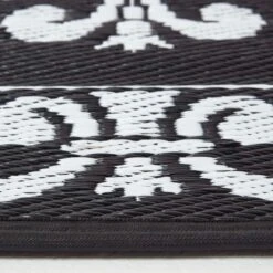 Black & White Outdoor Rug Runner With Damask Design, 198 X 73 Cm 10 Black & White Outdoor Rug Runner With Damask Design, 198 X 73 Cm -Best Homeware Store ru1387 4