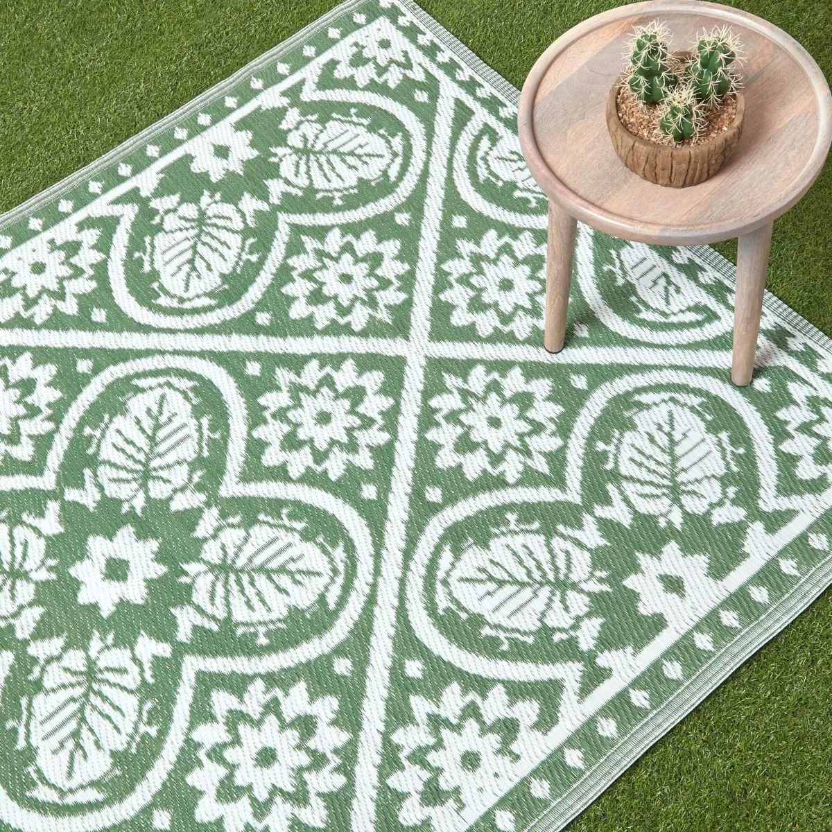 Green Outdoor Rug With Floral Leaf Pattern, 122 X 182 Cm 4 Green Outdoor Rug With Floral Leaf Pattern, 122 X 182 Cm - Image 2