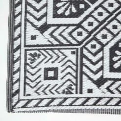 Black & White Outdoor Rug With Geometric Aztec Design, 120 X 180 Cm 14 Black & White Outdoor Rug With Geometric Aztec Design, 120 X 180 Cm -Best Homeware Store ru1394 6