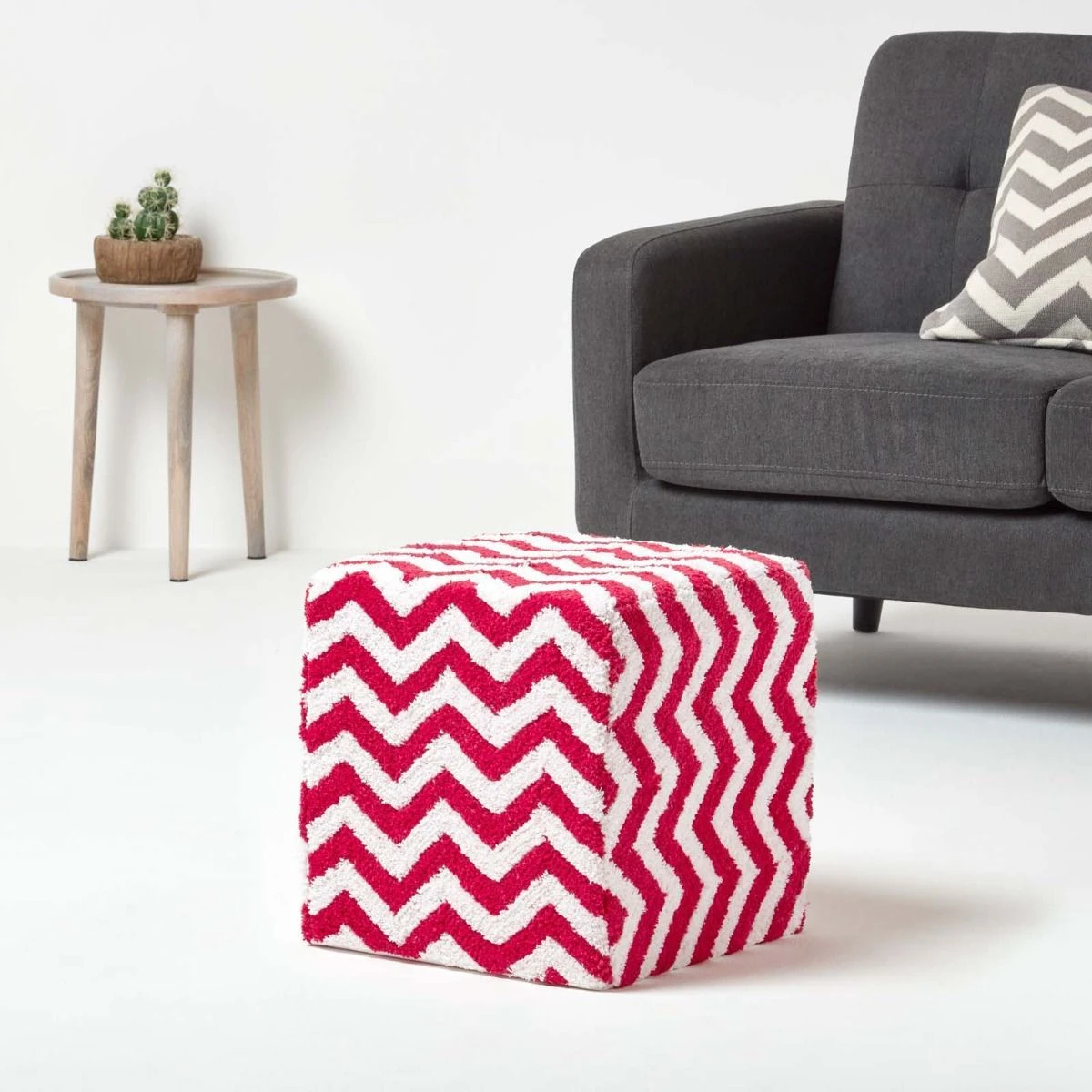 Red And White Chevron Design Cube Pouffe Tufted Cotton 36 X 36 X 38 Cm 4 Red And White Chevron Design Cube Pouffe Tufted Cotton 36 X 36 X 38 Cm - Image 2