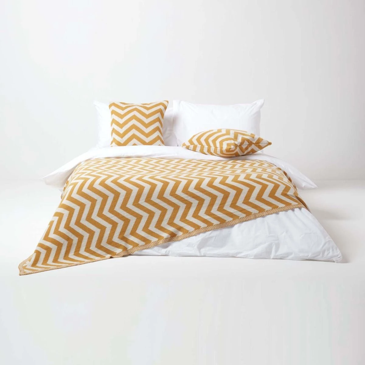 Mustard Chevron Cotton Knitted Throw 5 Mustard Chevron Cotton Knitted Throw - Image 3
