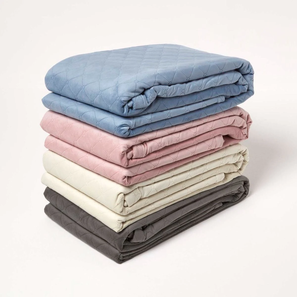 Diamond Quilted Blue Velvet Bed Throw 9 Diamond Quilted Blue Velvet Bed Throw - Image 7