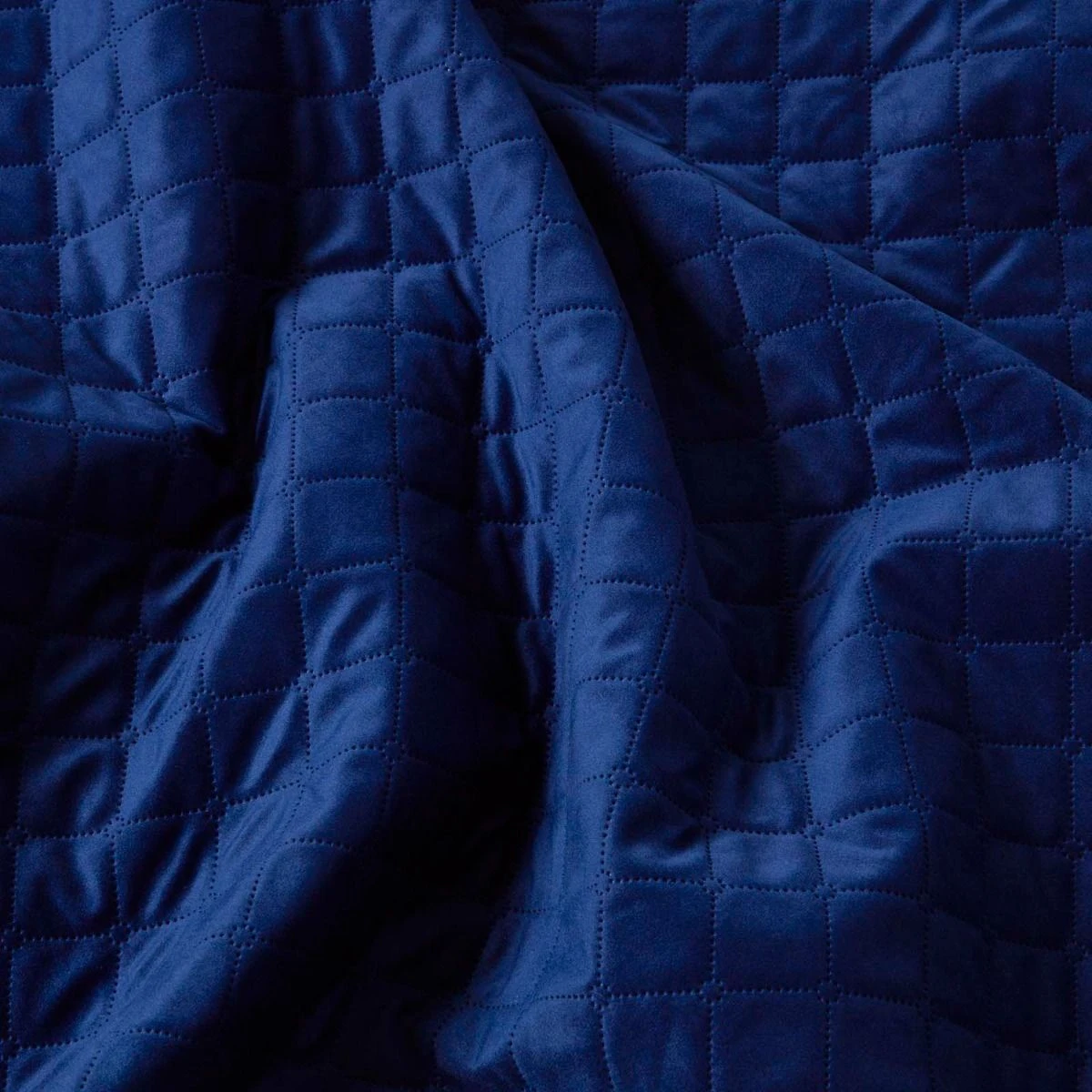 Diamond Quilted Navy Velvet Bed Throw 6 Diamond Quilted Navy Velvet Bed Throw - Image 4