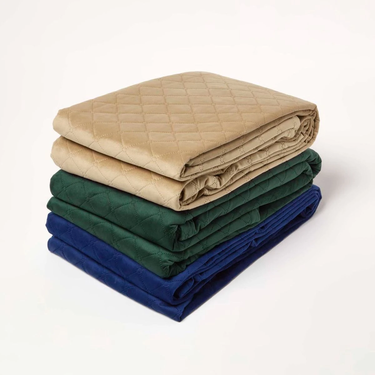 Diamond Quilted Beige Velvet Bed Throw 9 Diamond Quilted Beige Velvet Bed Throw - Image 7